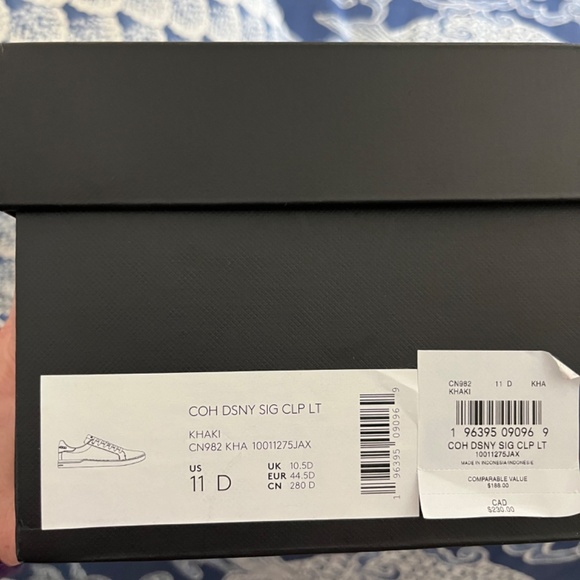 DISNEY X COACH MENS TENNIS SHOE - Picture 3 of 3